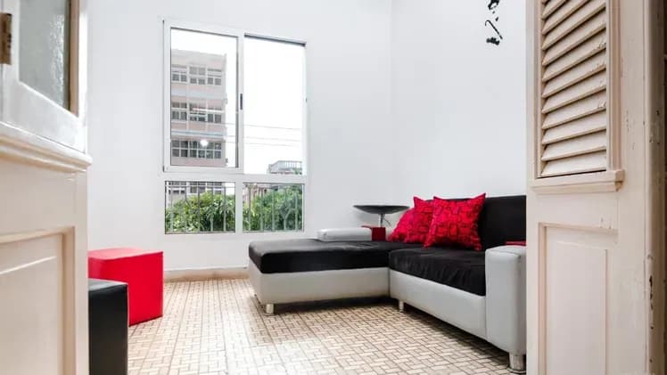 Vivienda de 4 habitaciones en Vedado, Plaza de la Revolución — foto 5 de 7