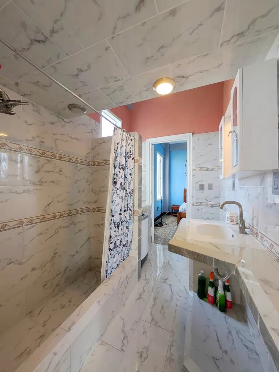 Vivienda de 2 habitaciones en Vedado, Plaza de la Revolución — foto 7 de 12
