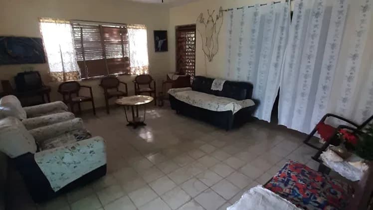 Vivienda de 3 habitaciones en Atabey, Playa — foto 3 de 8
