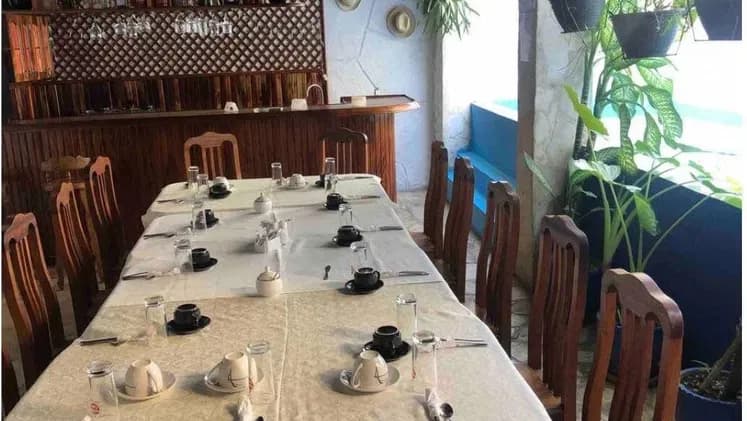 Vivienda de 7 habitaciones en Vedado, Plaza de la Revolución — foto 8 de 10
