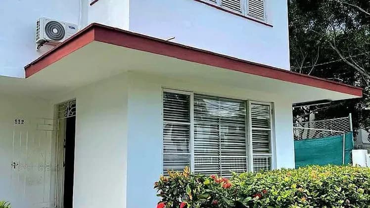 Vivienda de 6 habitaciones en Miramar, Playa — foto 1 de 10