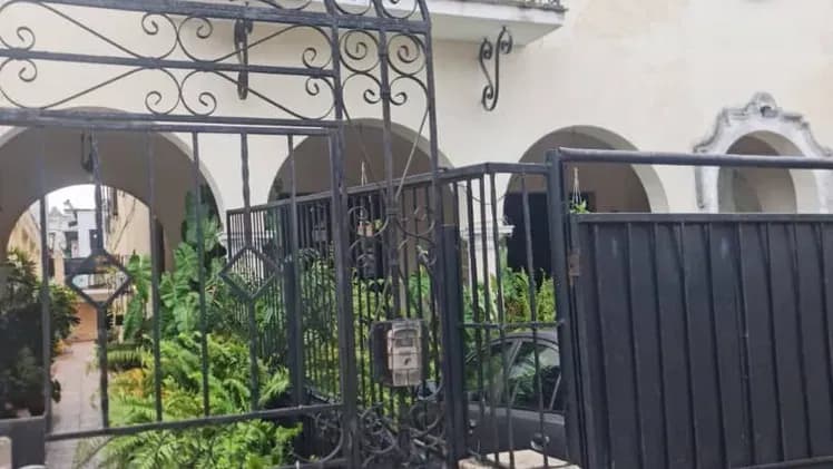 Vivienda de 3 habitaciones en Vedado, Plaza de la Revolución — foto 1 de 6