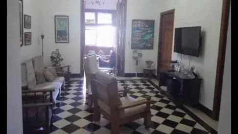 Vivienda de 3 habitaciones en Vedado, Plaza de la Revolución — foto 1 de 6
