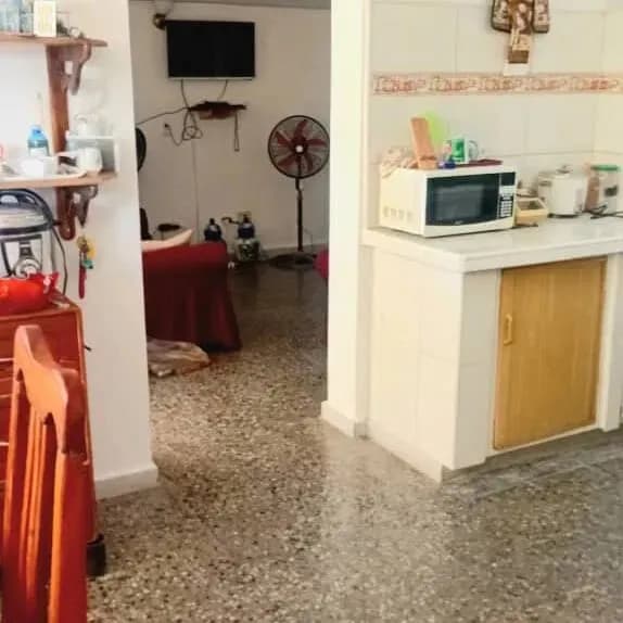Vivienda de 2 habitaciones en Nuevo Vedado, Plaza de la Revolución — foto 2 de 10