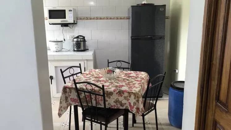 Vivienda de 3 habitaciones en Alamar, La Habana del Este — foto 3 de 10
