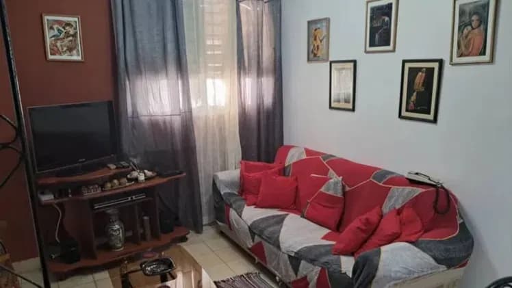 Vivienda de 2 habitaciones en Vedado, Plaza de la Revolución — foto 1 de 7
