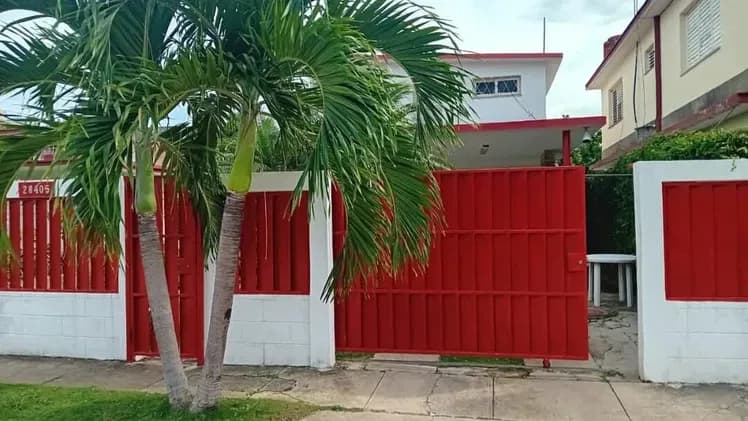 Vivienda de 3 habitaciones en Santa Fe, Playa — foto 1 de 5