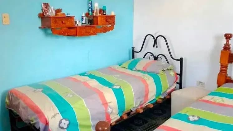Vivienda de 4 habitaciones en Vedado, Plaza de la Revolución — foto 6 de 7