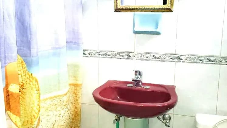 Vivienda de 3 habitaciones en Vedado, Plaza de la Revolución — foto 7 de 10