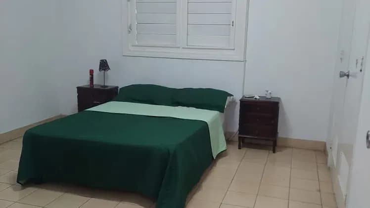 Vivienda de 2 habitaciones en Vedado, Plaza de la Revolución — foto 7 de 10