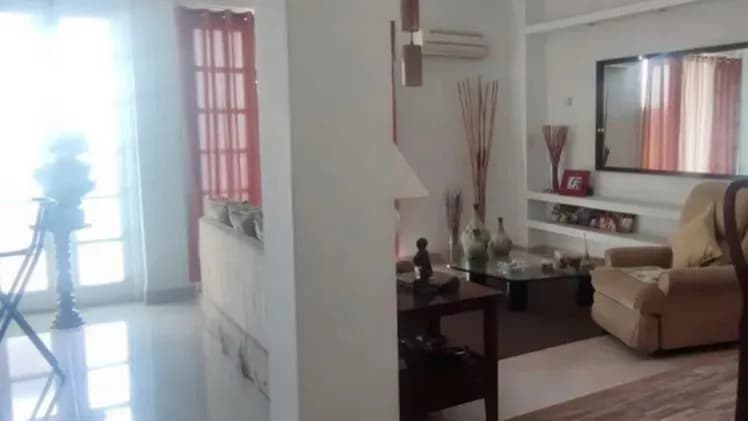 Vivienda de 3 habitaciones en Vedado, Plaza de la Revolución — foto 6 de 10