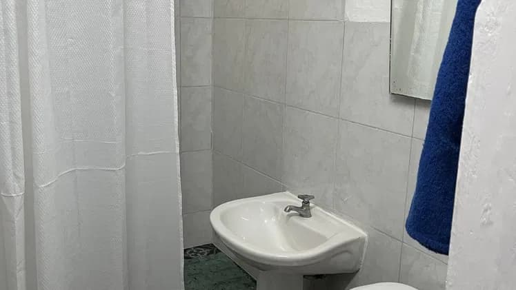 Vivienda de 2 habitaciones en Vedado, Plaza de la Revolución — foto 6 de 6