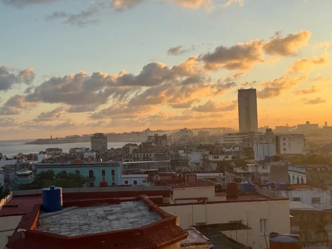 Vivienda de 4 habitaciones en Vedado, Plaza de la Revolución — foto 10 de 12
