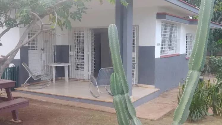 Vivienda de 2 habitaciones en Guanabo, La Habana del Este — foto 2 de 5
