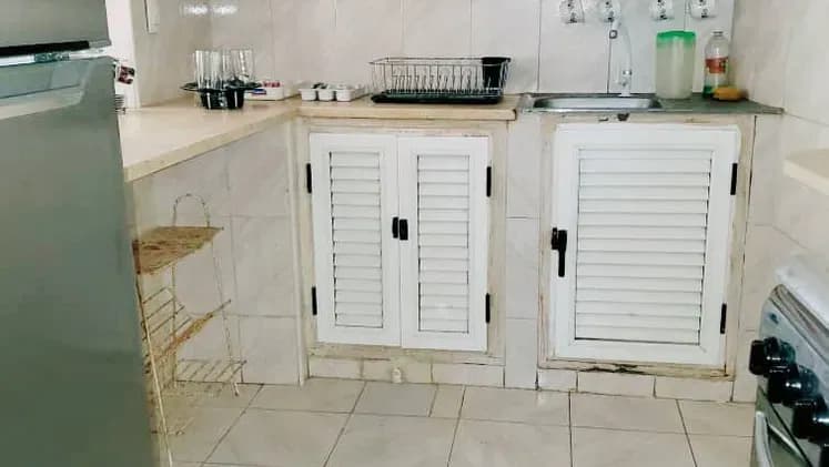 Vivienda de 3 habitaciones en Vedado, Plaza de la Revolución — foto 5 de 10