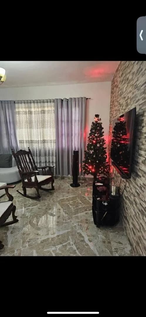 Vivienda de 4 habitaciones en Vedado, Plaza de la Revolución — foto 2 de 12