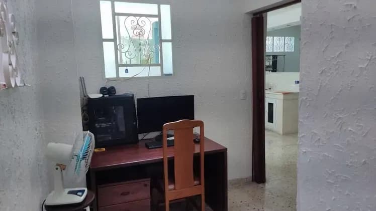 Vivienda de 4 habitaciones en Versalles, La Lisa — foto 6 de 7