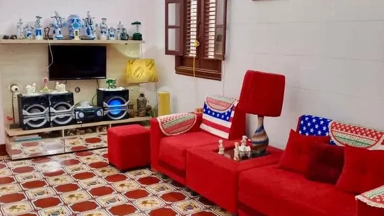 Vivienda de 4 habitaciones en Lawton, Diez de Octubre