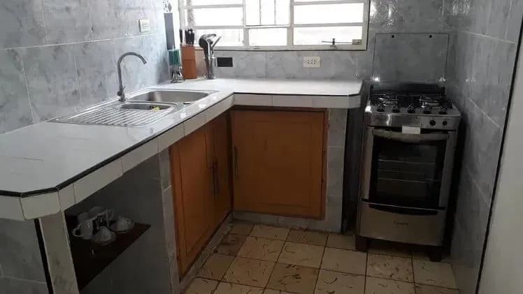 Vivienda de 1 habitaciones en Vedado, Plaza de la Revolución — foto 2 de 9