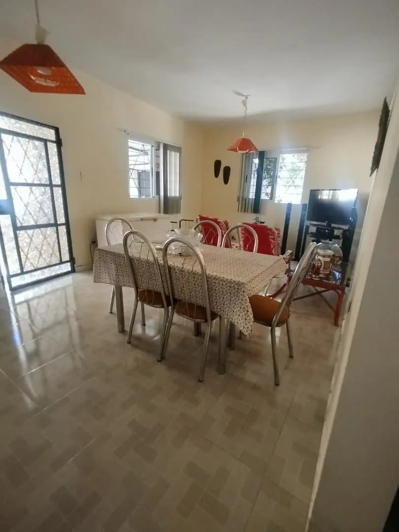 Vivienda de 3 habitaciones en D'beche, Guanabacoa — foto 10 de 12