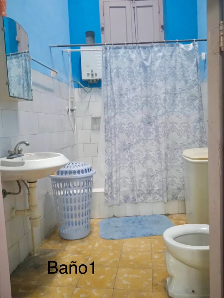 Casa de 3 habitaciones en Luyanó, Diez de Octubre — foto 19 de 20