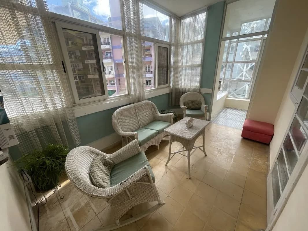Vivienda de 4 habitaciones en Vedado, Plaza de la Revolución