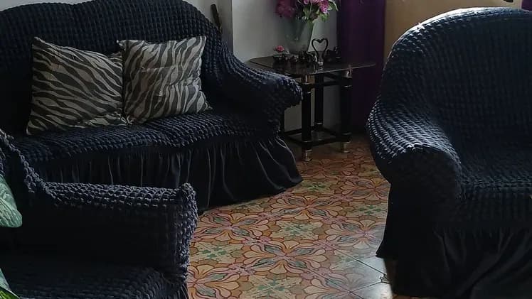 Vivienda de 5 habitaciones en Lawton, Diez de Octubre