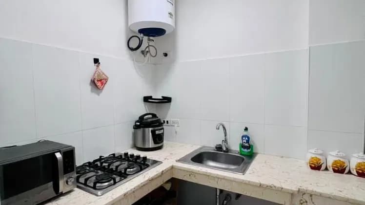 Vivienda de 2 habitaciones en Vedado, Plaza de la Revolución — foto 1 de 10
