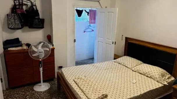 Vivienda de 2 habitaciones en Vedado, Plaza de la Revolución — foto 4 de 8