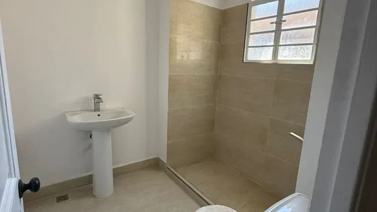 Vivienda de 4 habitaciones en Vedado, Plaza de la Revolución — foto 8 de 10