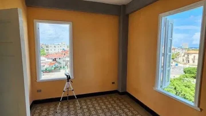 Vivienda de 2 habitaciones en Vedado, Plaza de la Revolución — foto 2 de 9