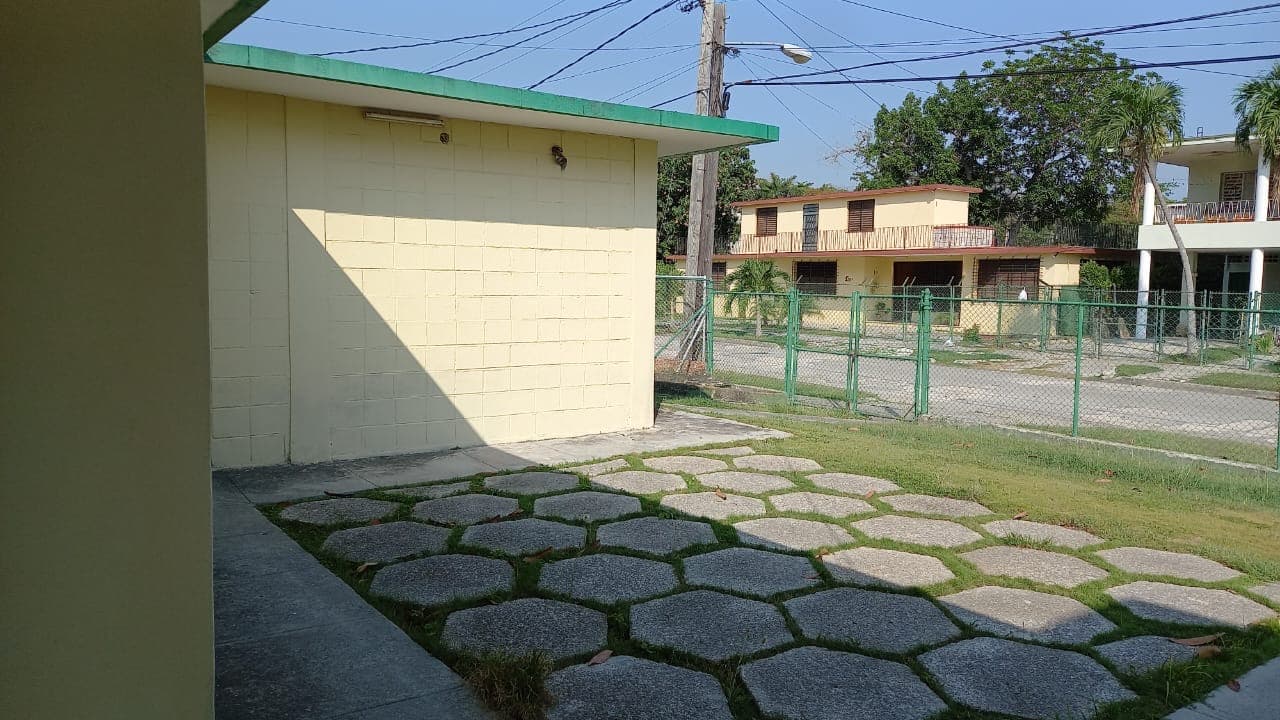 Casa de 4 habitaciones en Marianao, La Habana — foto 7 de 14