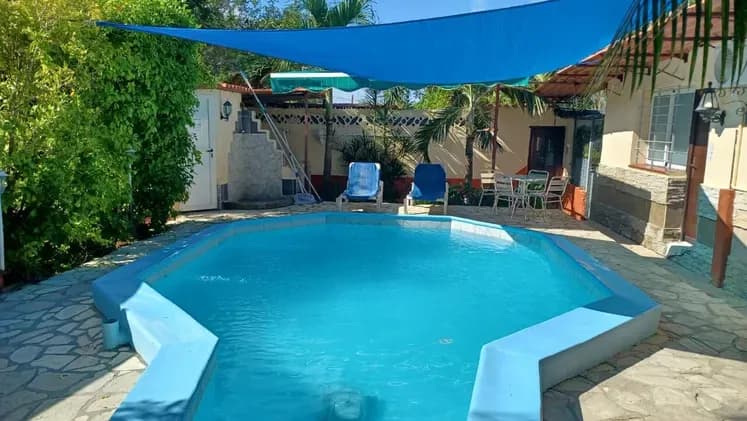 Vivienda de 4 habitaciones en Guanabo, La Habana del Este
