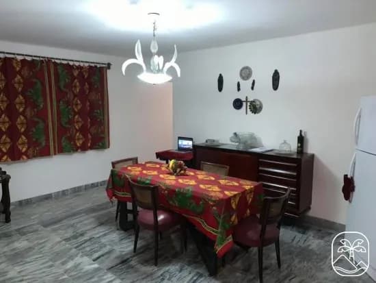 Vivienda de 3 habitaciones en Vedado, Plaza de la Revolución — foto 3 de 12