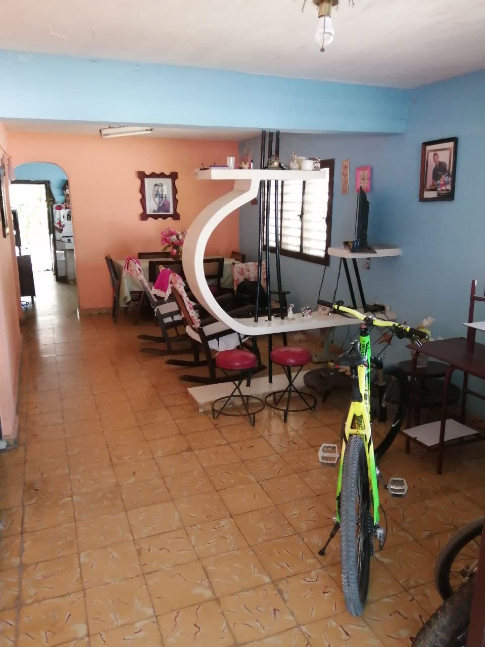 Casa de 7 habitaciones en Manzanillo, Granma — foto 3 de 4