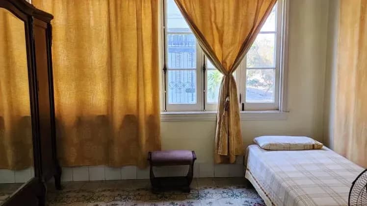 Vivienda de 6 habitaciones en Vedado, Plaza de la Revolución — foto 5 de 10