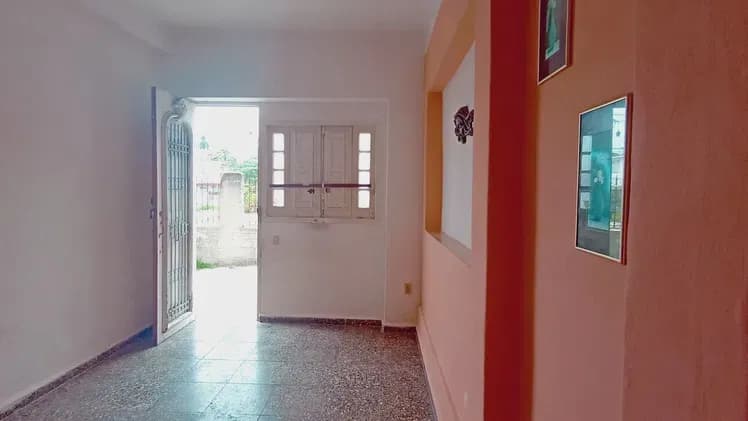 Vivienda de 2 habitaciones en Santos Suárez, Diez de Octubre — foto 1 de 10