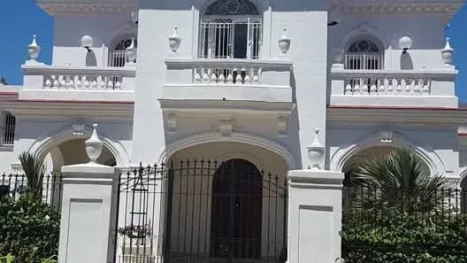 Vivienda de 5 habitaciones en Vedado, Plaza de la Revolución — foto 2 de 10