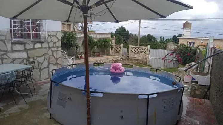 Vivienda de 3 habitaciones en Guanabo, La Habana del Este — foto 1 de 10
