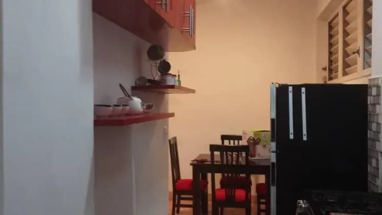 Vivienda de 2 habitaciones en Vedado, Plaza de la Revolución — foto 2 de 10