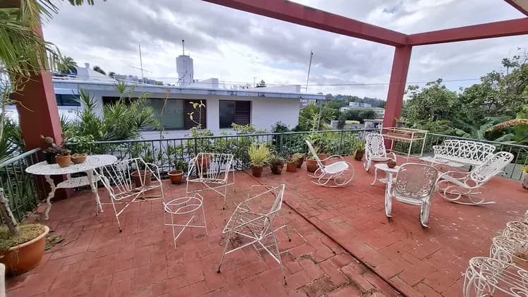 Vivienda de 7 habitaciones en Nuevo Vedado, Plaza de la Revolución — foto 4 de 8