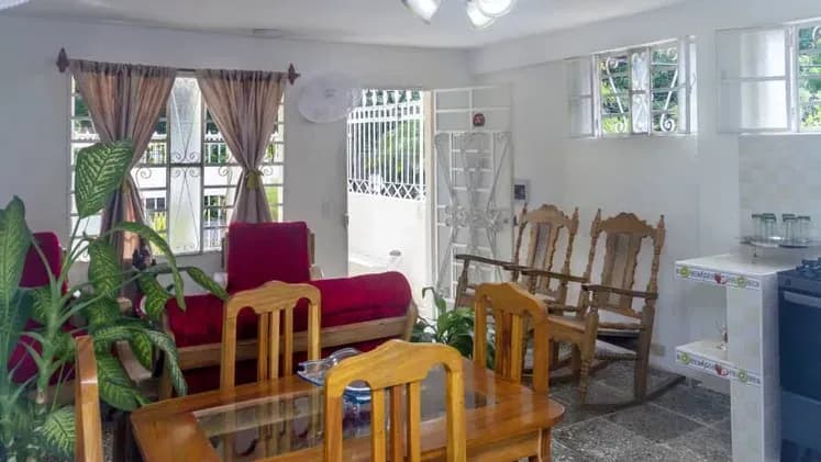 Vivienda de 2 habitaciones en Vedado, Plaza de la Revolución — foto 8 de 8