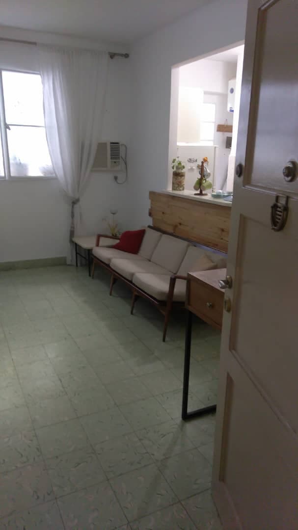 Apartamento de 1 habitaciones en Vedado, Plaza de la Revolución — foto 4 de 9