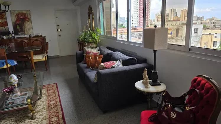 Vivienda de 2 habitaciones en Vedado, Plaza de la Revolución — foto 2 de 10