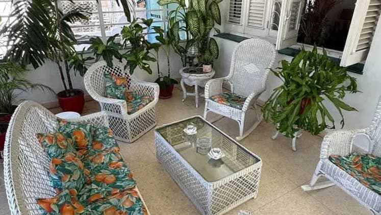 Vivienda de 3 habitaciones en Vedado, Plaza de la Revolución — foto 5 de 8