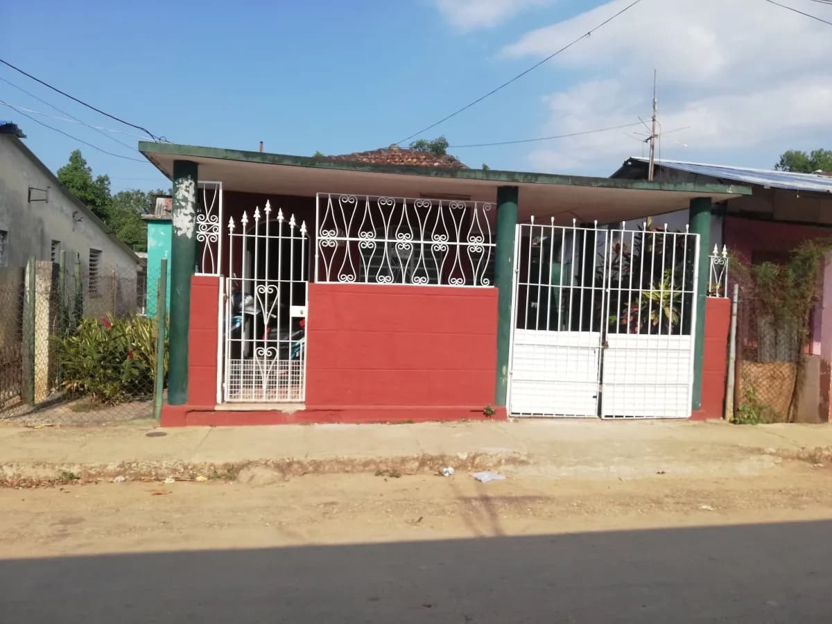 Vivienda de 3 habitaciones en Wajay, Boyeros