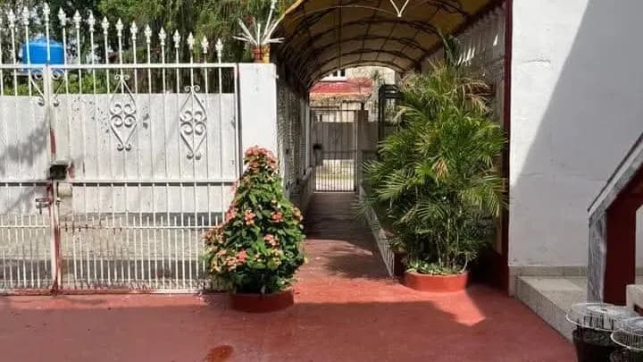 Vivienda de 6 habitaciones en Santa Fe, Playa — foto 7 de 10
