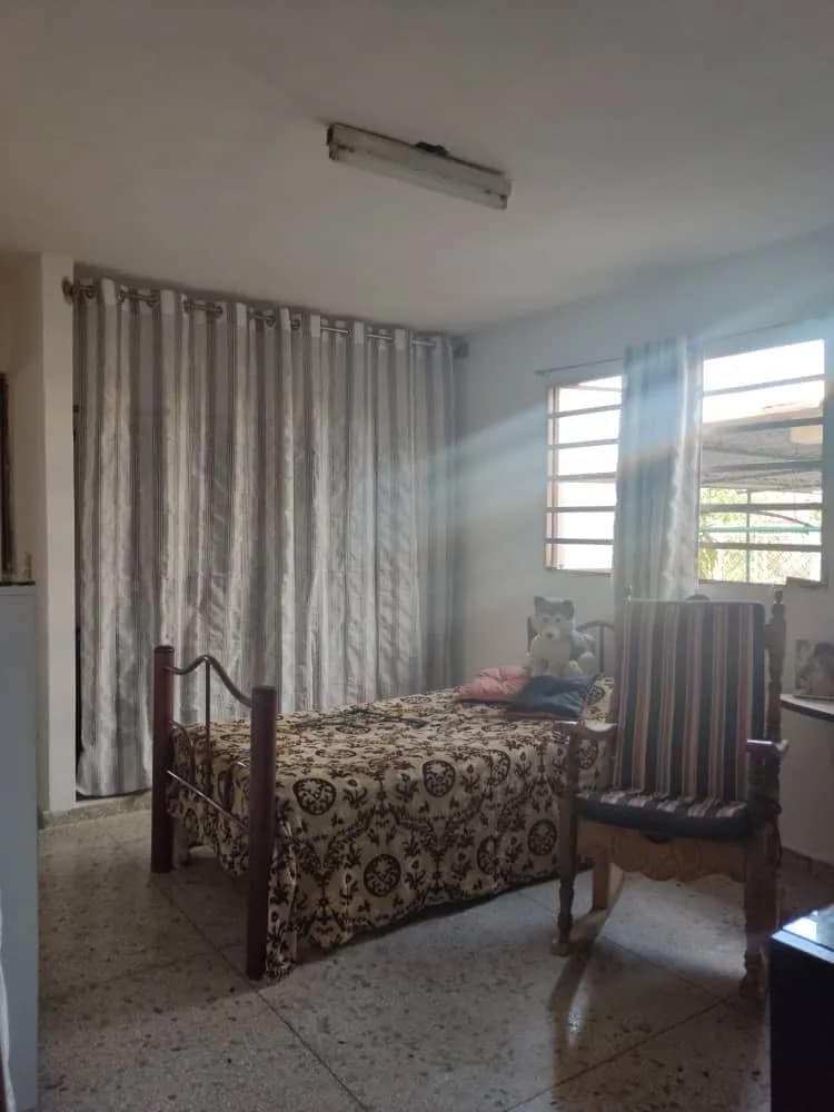 Vivienda de 3 habitaciones en Versalles, La Lisa — foto 7 de 12