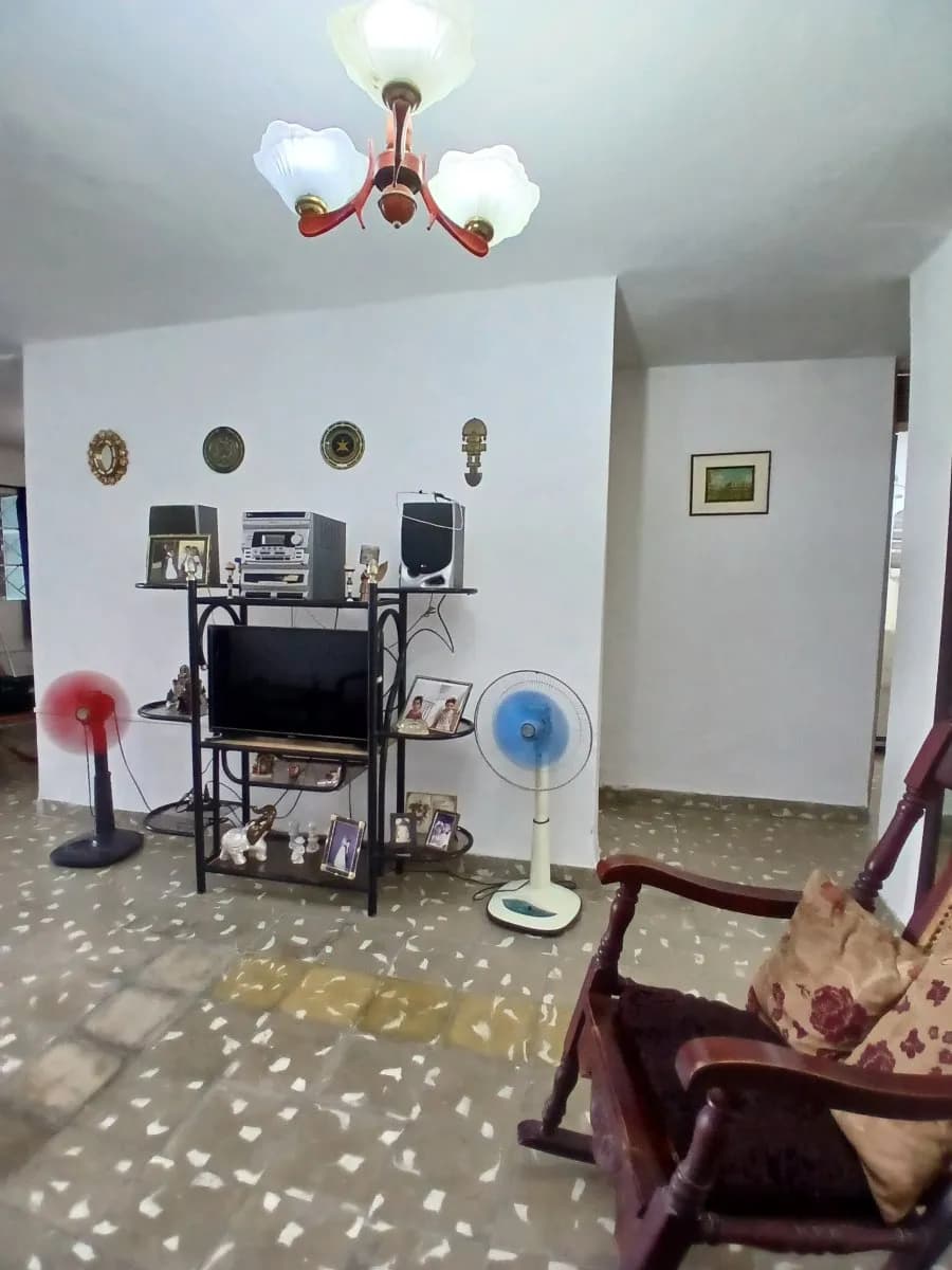 Vivienda de 3 habitaciones en Chibás, Guanabacoa — foto 7 de 12