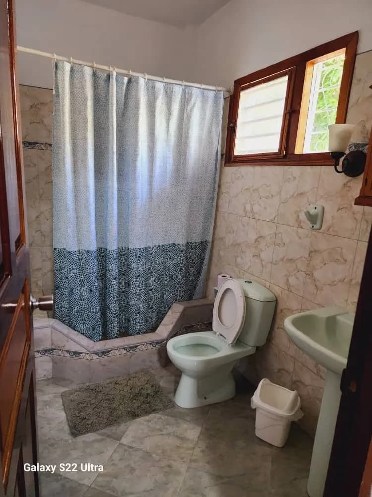 Vivienda de 6 habitaciones en Guanabo, La Habana del Este — foto 9 de 12